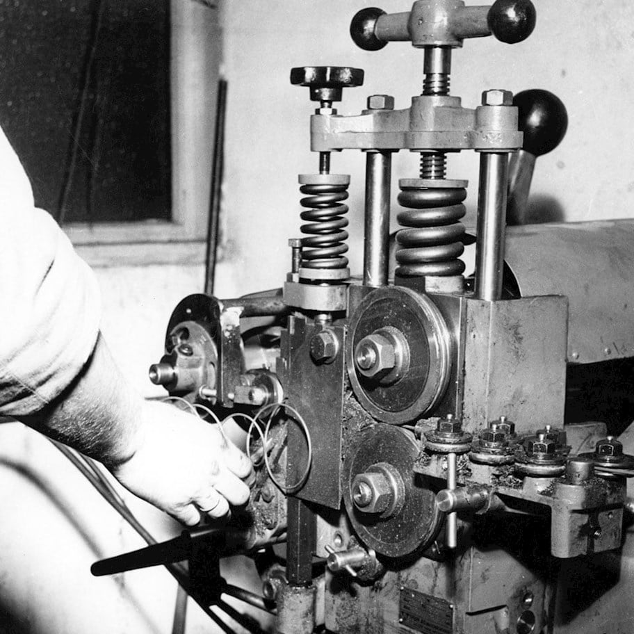 /en-gb/-/media/stresslesssite/magasin/norwegianfurniturerush/maskin_fjaer_960x960.jpg?cx=0&cy=0&cw=912&ch=912&hash=650C256B4F2E87B567B88F841D80F8C9