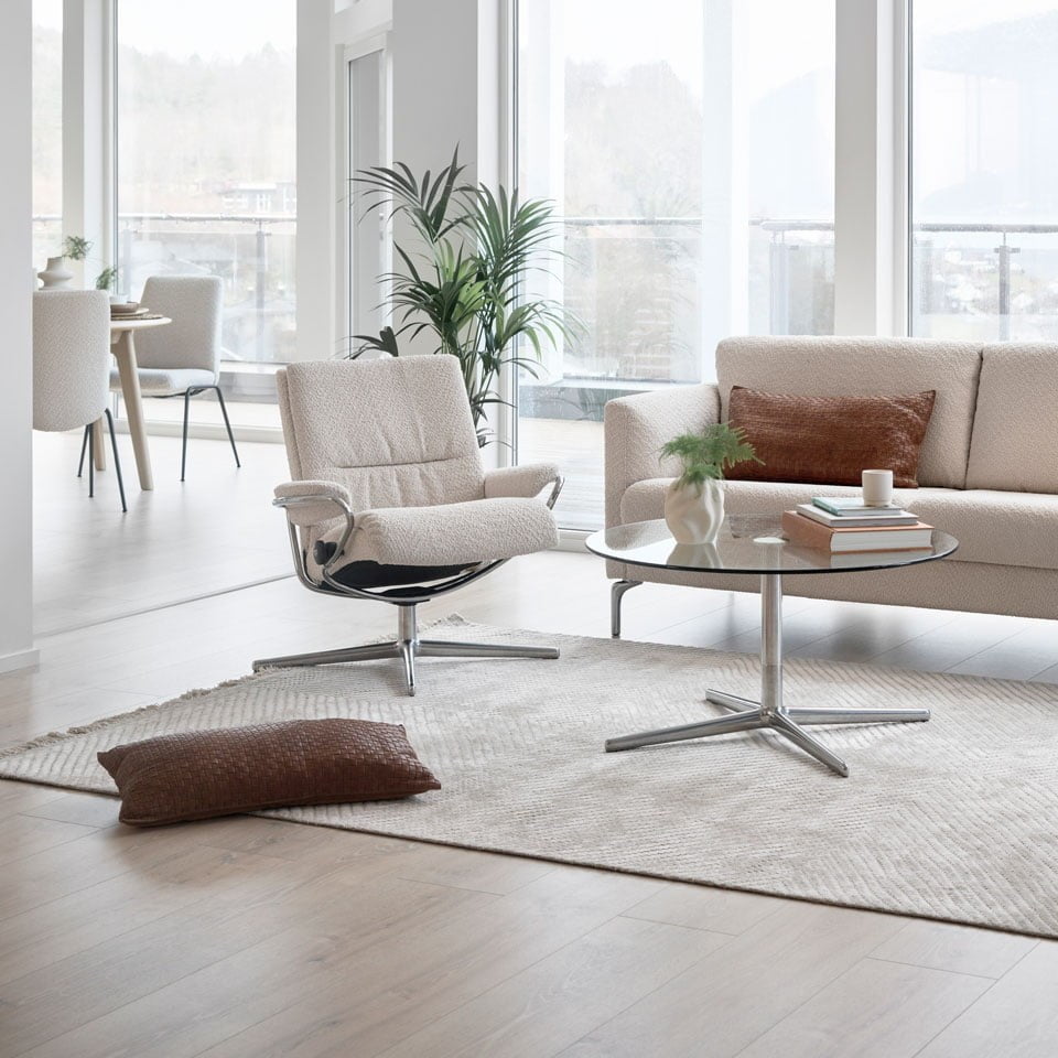 Stressless Tokyo and Copenhagen