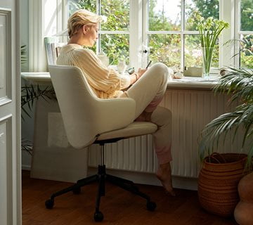 Woman in Stressless Laurel Home Office Chair