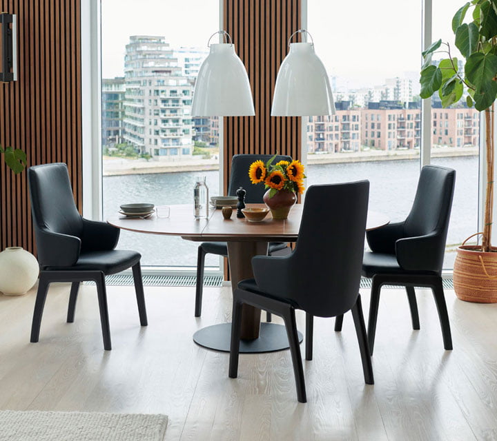 /de-de/-/media/stresslesssite/promotions/global/somecamp_spring24/vanillad100palomablack_720x640.jpg?cx=0&cy=0&cw=460&ch=460&hash=492193369CA941AB756B1F8D652F7B7E