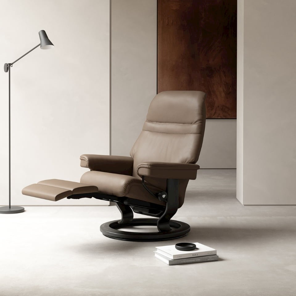Stressless Sunrise power chair