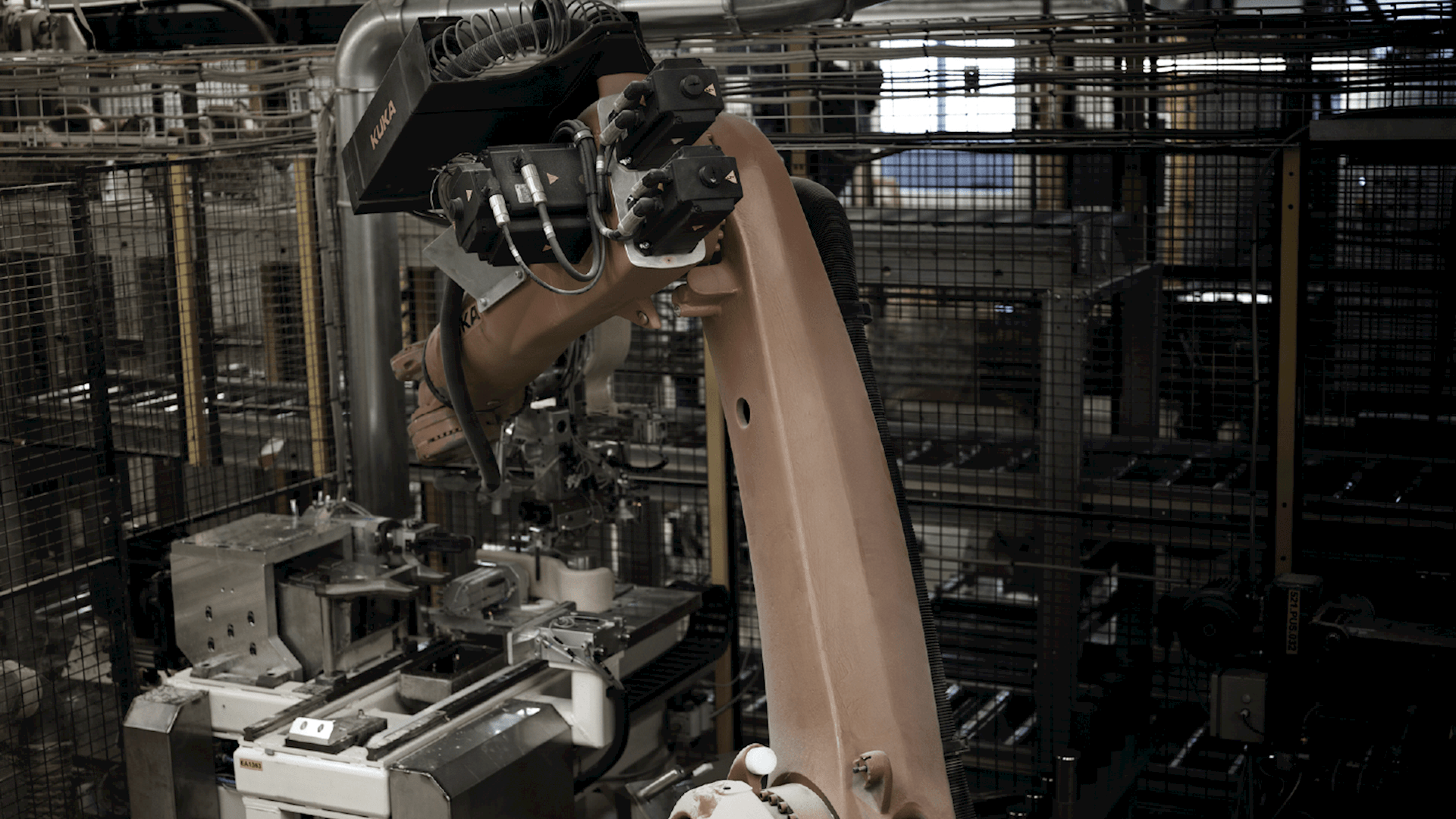 /en-ca/-/media/stresslesssite/aboutus/aboutus-images/machine_1440x820.png?cx=0&cy=0&cw=1920&ch=1080&hash=712E78C620B3B15059E3DD7B79DD2506