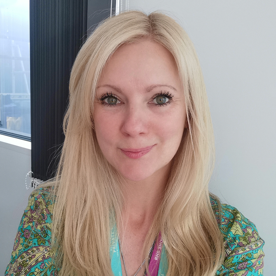 /en-ca/-/media/stresslesssite/magasin/flowershow/victoria_960x960.jpg?cx=0&cy=0&cw=912&ch=912&hash=A74CCE8DCC61613D6F4270C2CDF3FC4D