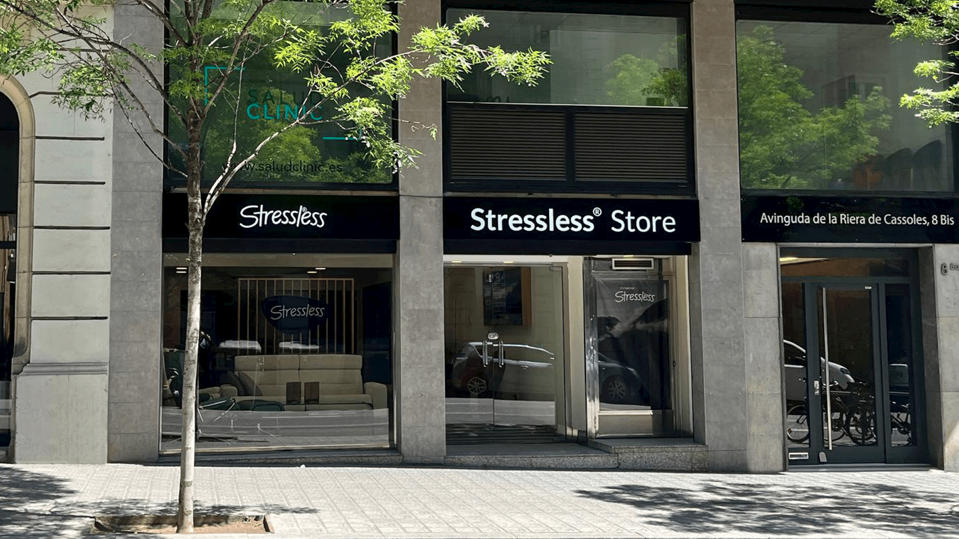 /en-nz/-/media/stresslesssite/brandstore/barcelona/stresslessbarcelone1920x1080.png?cx=0.38&cy=0.42&cw=1920&ch=1080&hash=3B8B78DDD475005C24343E9BAC646568