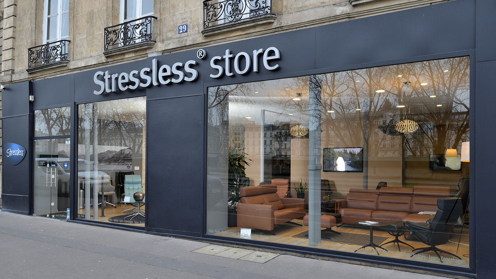 /en-nz/-/media/stresslesssite/brandstore/paris/brandstore_parisstorefront_1920x1080.jpg?cx=0.5&cy=0.09&cw=1920&ch=1080&hash=871A18D1D2DF6F2BE91A307D71D9FA20