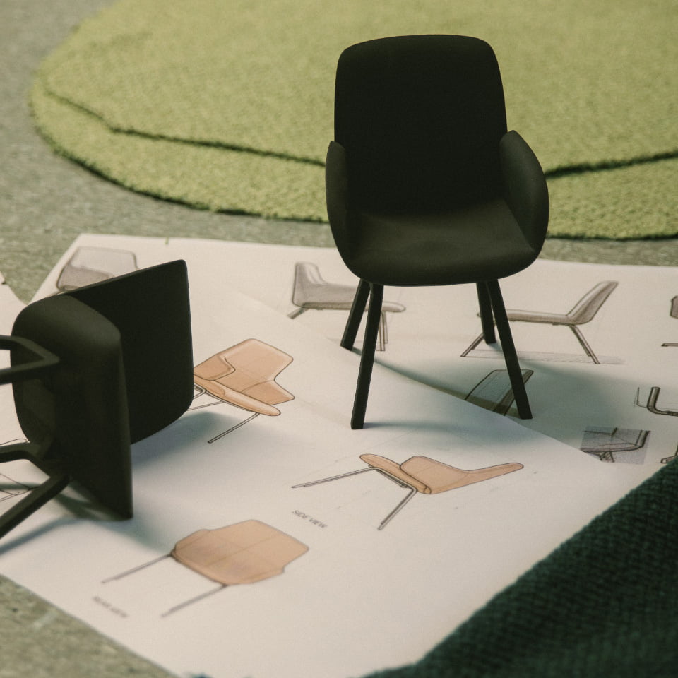 /en-nz/-/media/stresslesssite/magasin/designinthedetails/productmodels960x960.jpg?cx=0&cy=0&cw=912&ch=912&hash=7D731583880EFB9588A90E6ADCD43722