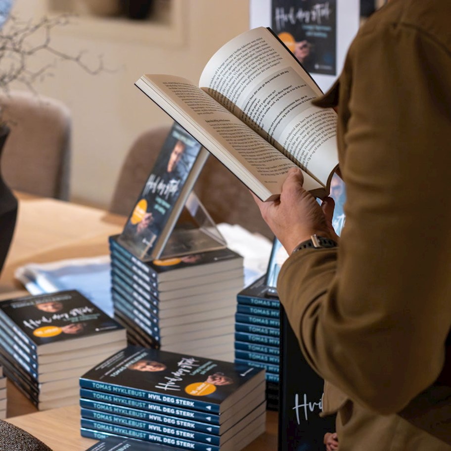 /en-nz/-/media/stresslesssite/magasin/recharge-your-mind/books960x960.jpg?cx=0&cy=0&cw=912&ch=912&hash=0C931B935EBC135622132A5D8A813FC6