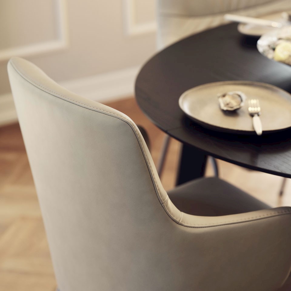 Stressless Dining furniture details