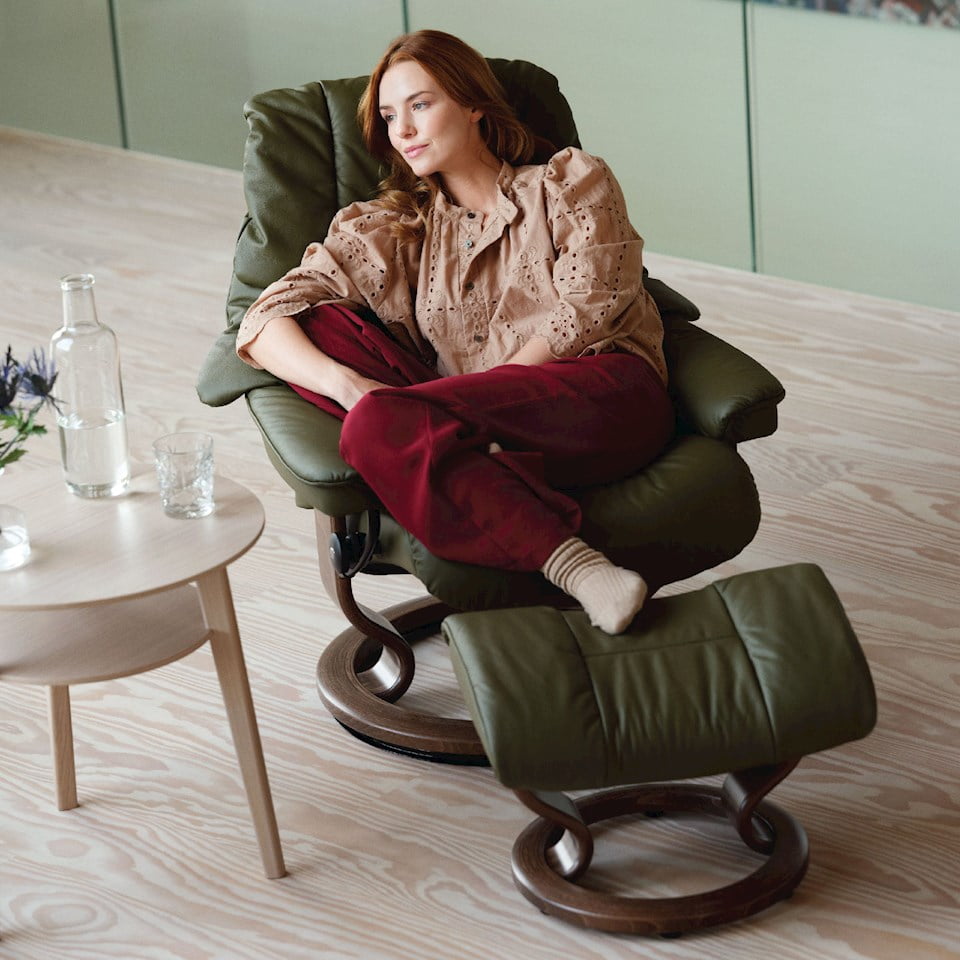 Lady in Stressless Reno