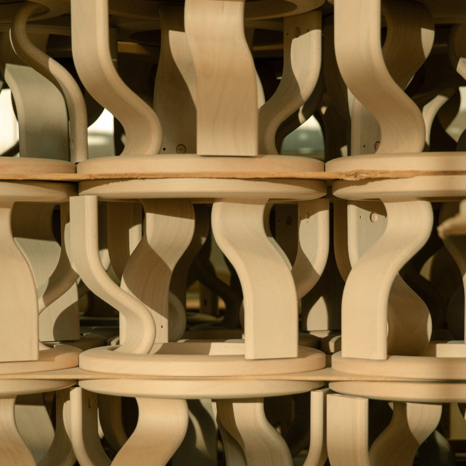 /en/-/media/stresslesssite/magasin/designinthedetails/woodbases960x960.jpg?cx=0&cy=0&cw=912&ch=912&hash=2ED993949E2DE1E078D5E4B2F4DF01E9