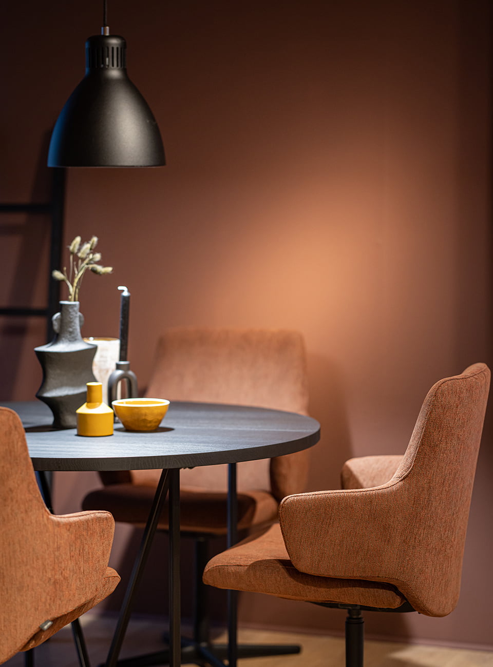 /fi-fi/-/media/stresslesssite/magasin/colourstrends/inspo_4y2a8890_960x1300.jpg?cx=0&cy=0&cw=912&ch=912&hash=94C35653810795BEA6DA4B750197D3EE