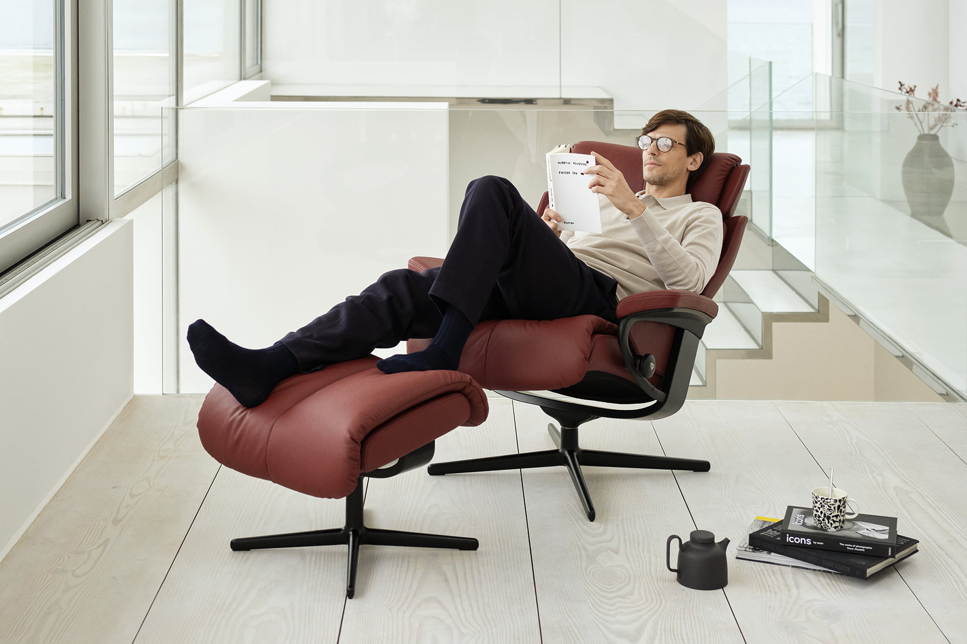 /fr-fr/-/media/stresslesssite/microsite/comfortupgrade/magicmodel_1920x1280.jpg?cx=0&cy=0&cw=1920&ch=1080&hash=615357C8A0C8C9CBA86C5F1D3CB72A4D