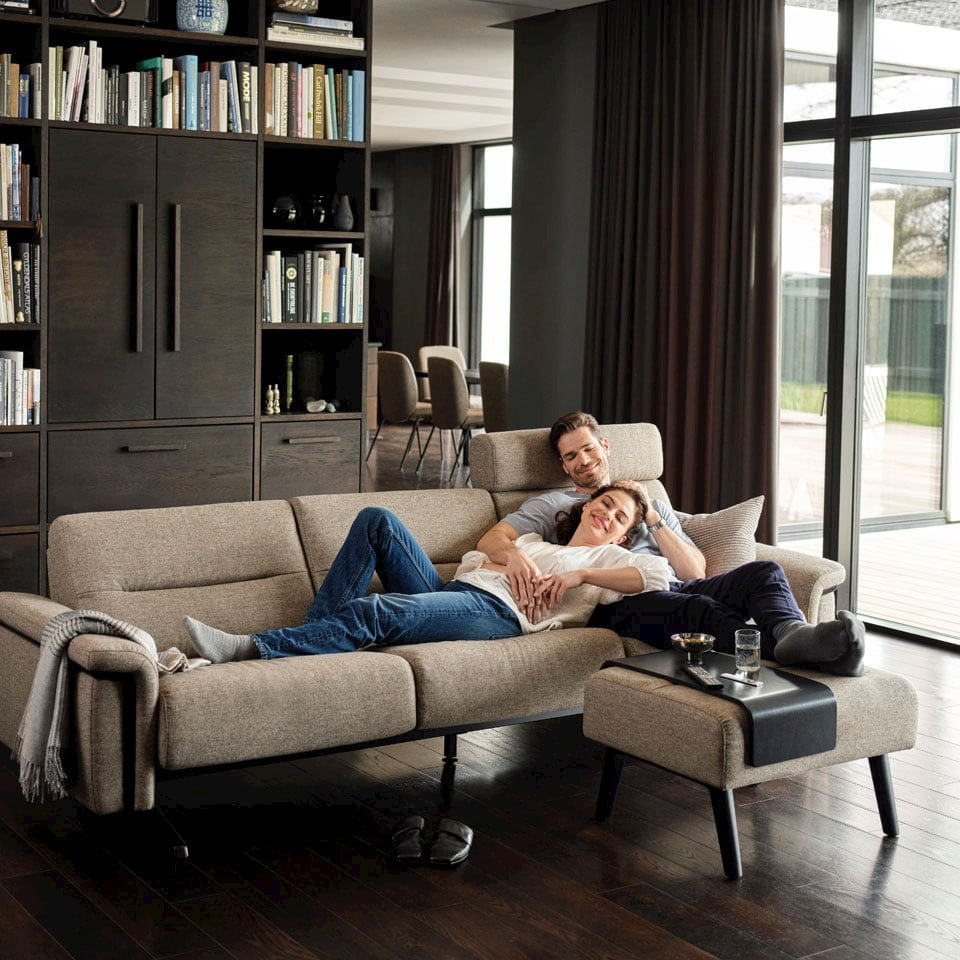 Couple in Stressless Stella sofa
