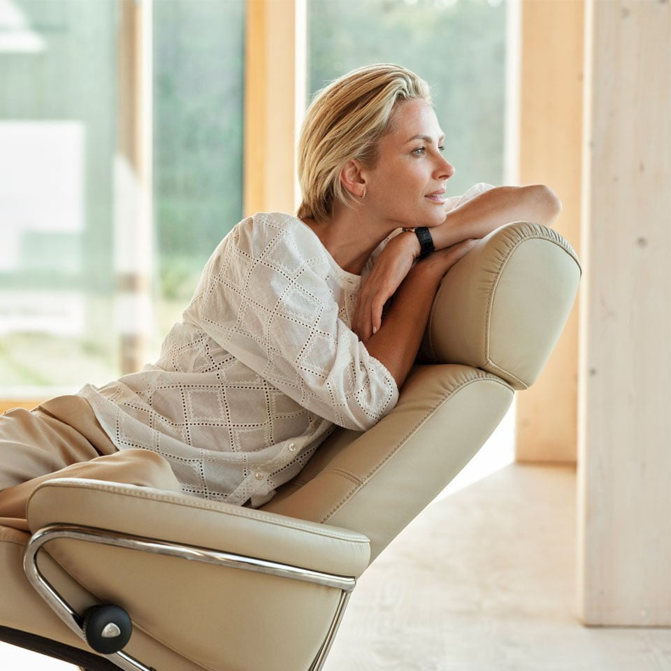Woman in Stressless Berlin recliner