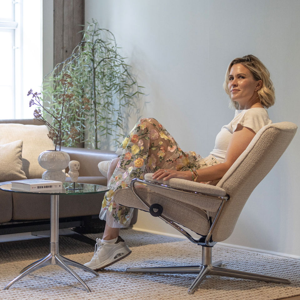 Camilla Bakken in Stressless Tokyo