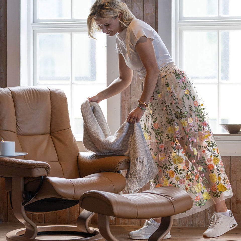 Camilla Bakken styling a room