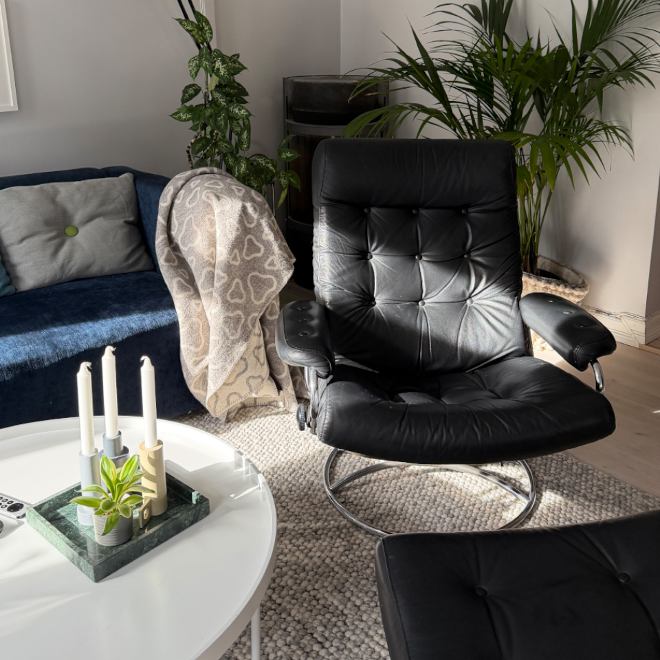 /nl-be/-/media/stresslesssite/magasin/designed-to-last/ma_stresslessoriginalwfootstool_960x960.jpg?cx=0&cy=0&cw=912&ch=912&hash=A4BCADA8764DCED7C7D8A1D8C8C2EA23