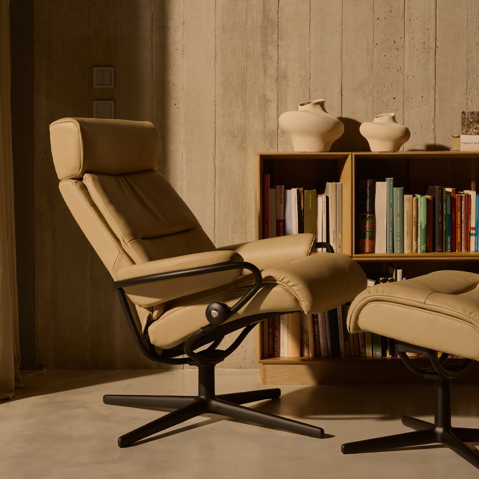 /pt-br/-/media/stresslesssite/aboutus/awardsachievements/tokyovelarobeige960x960b.jpg?cx=0&cy=0&cw=460&ch=460&hash=60D4572D86308FFD596BCFD7C149523E