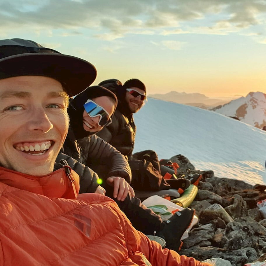 /pt-br/-/media/stresslesssite/magasin/skiing/skiing225127_1820x960.jpg?cx=0.39&cy=0.55&cw=912&ch=912&hash=4A8C682A8BC4FAE96C8F0D2C3A0F6148