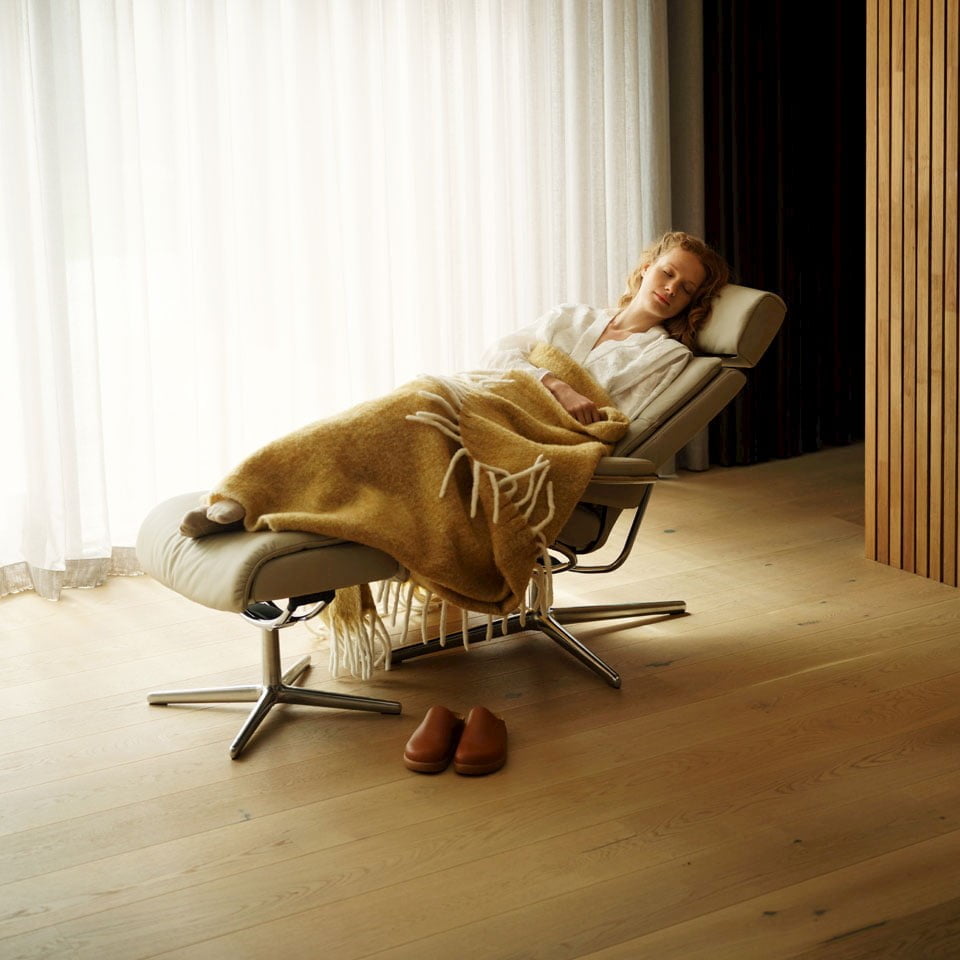 Woman sleeping in Stressless Tokyo