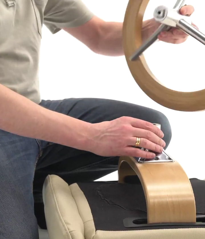 /sv-se/-/media/stresslesssite/aboutus/service/common/assembly720x837.jpg?cx=0&cy=0&cw=460&ch=460&hash=BD675A3935A3B6A047E0B86AA015F08D