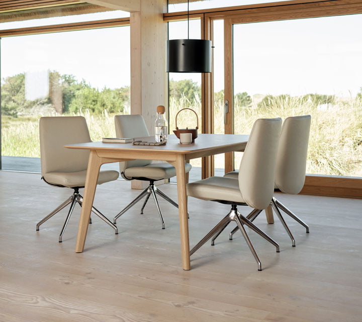 /sv-se/-/media/stresslesssite/inspiration/rooms/inspi_room_dining_720x640.jpg?cx=0&cy=0&cw=460&ch=460&hash=194E9DFFB5074B8273D5B51161EC08EB