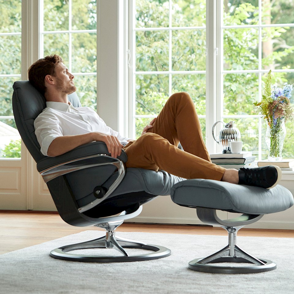 Man relaxing in Stressless Sunrise recliner
