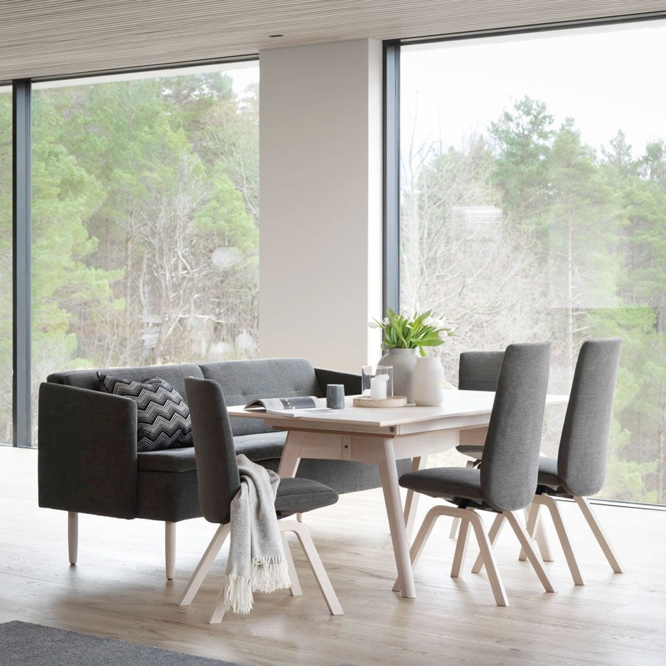 Stressless dining set up