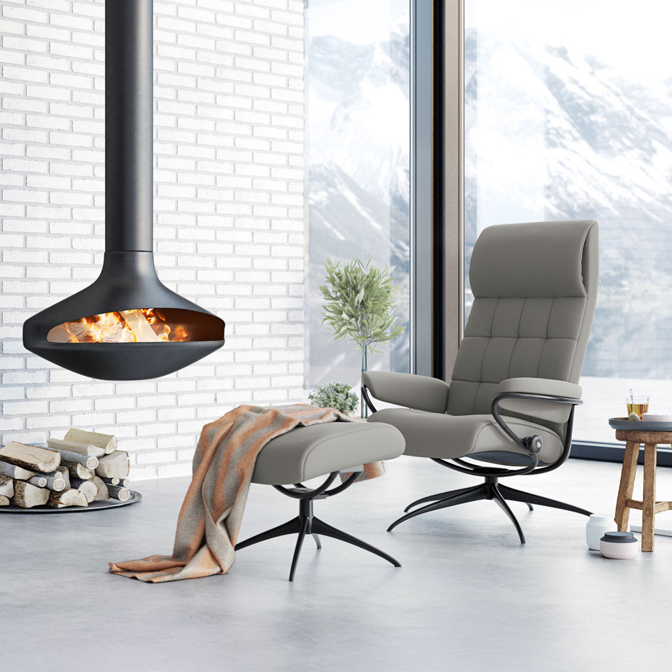 /zh-tw/-/media/stresslesssite/magasin/artofwinter/london_hb_palomasilvergrey_960x960.jpg?cx=0&cy=0&cw=912&ch=912&hash=85ADE00127CD28D02FAD6F9123A4AA2D